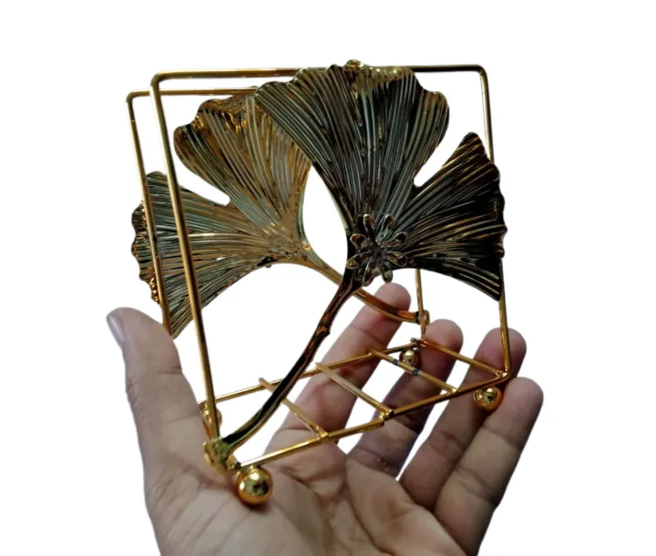 Tissue%20Stand%20%20Creative%20Gold%20Metal%20Tissue%20Holder%20Storage%20Organizer%20Napkin%20Holder%20For%20Dinner%20Table%20-%20Image%204