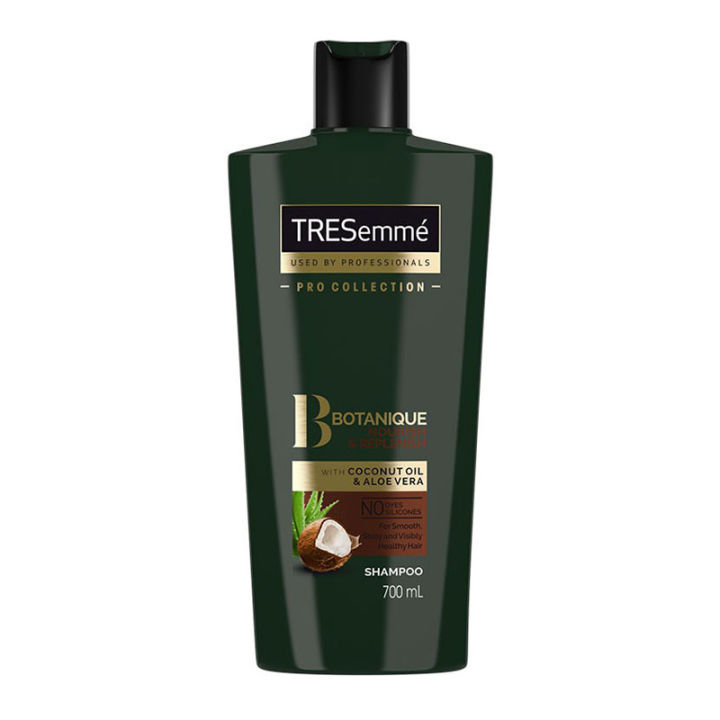 Tresemme Botanique Nourish & Replenish with Coconut Oil & Aloe Vera Shampoo - 700ml