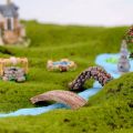 Mini Water Well Bridge Figurines Miniature Craft Fairy Garden Gnome Moss Terrarium Gift DIY Ornament Garden Decor.