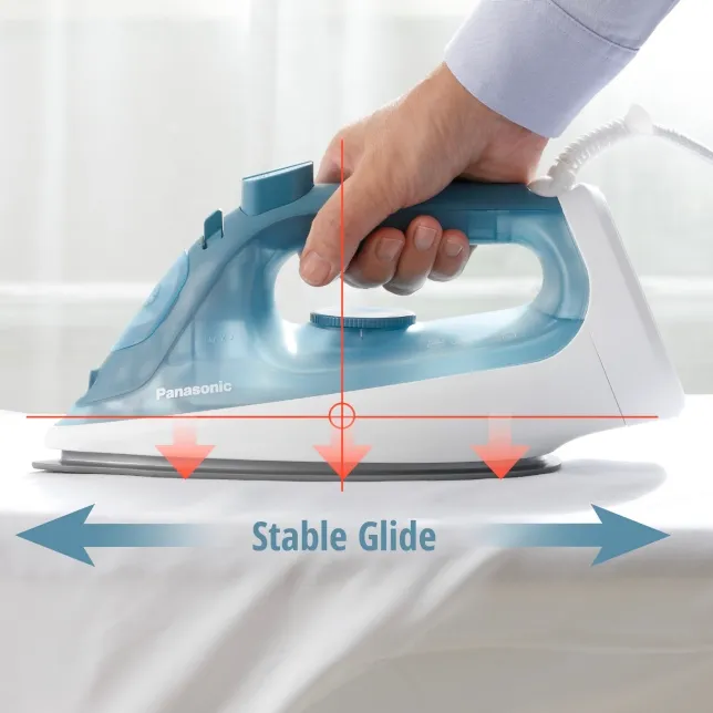 Panasonic%20NI-S430%20Powerful%20Steam%20Iron%20with%20Titanium%20Soleplate%20-%20Image%208