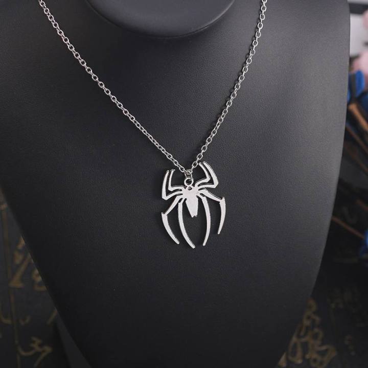 Lovely%204x3cm%20Spider%20Pendant%20Chain%20Necklace%20Silver%20Tone%20Spiderman%20For%20Men%20-%20Image%202