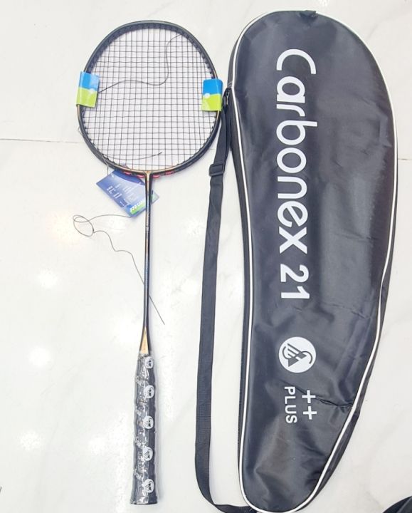 Yonex%20Carbonex%2021/25/35%20Badminton%20Racket%20-%20Premium%20Quality%20Carbonex%20Series%20Bat%20For%20Enhanced%20Performance%20-%20Image%202