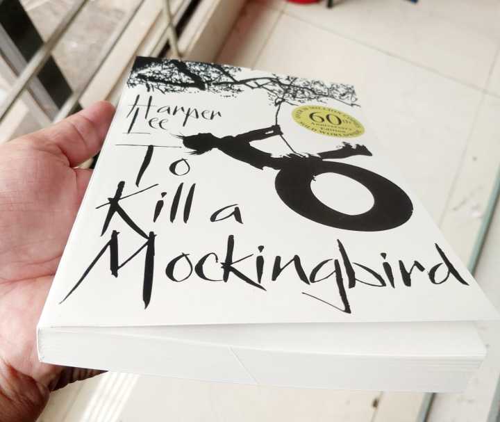 To%20Kill%20a%20Mockingbird%20by%20Harper%20Lee%20-%20Paperback%20-%20Image%203