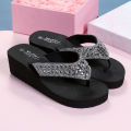 2024 Summer Bathroom Slippers Women Platform Flip Flop Outdoor Beach Shoes Light Sandals Slides Women Flip Flop Shoes for Women. 