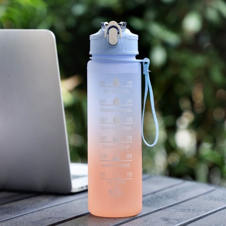 800%20ml%20Plastic%20Water%20Bottle%20%E2%80%93%20Stylish,%20Durable%20&%20Reusable%20%7C%20Perfect%20for%20Daily%20Hydration%20(Multicolor)%20-%20Image%204