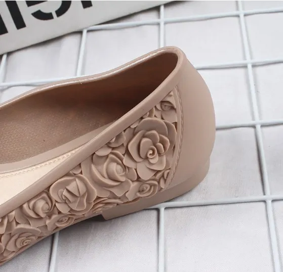 Heli%20shark%20new%20fashion%20pointed%20rose%20daily%20ladies%20casual%20solid%20color%20flat%20summer%20wear%20bag%20with%20sandals%20female%20-%20Image%208