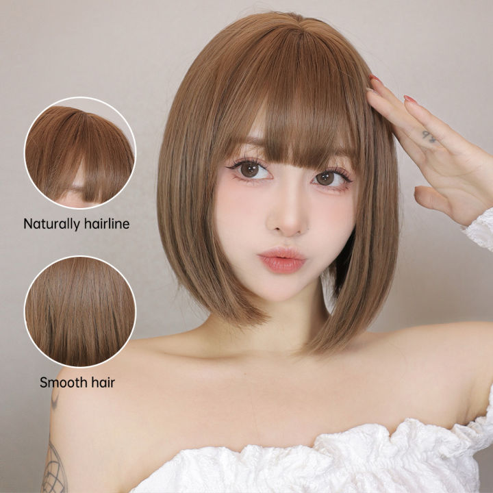 Light%20Brown%20Synthetic%20Wigs%20Straight%20Short%20Bob%20Cut%20with%20Bangs%20Wig%20for%20White%20Women%20Korean%20Daily%20Party%20Cosplay%20Heat%20Resistant%20Hair%20-%20Image%202