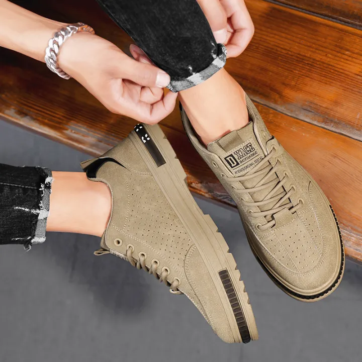 Labor%20Protection%20Men's%20Shoes%20Non-Slip%20Waterproof%20and%20Hard-Wearing%20Men's%20Construction%20Site%20Work%20Summer%20Breathable%20Lightweight%20Deodorant%20Work%20Fashionable%20Sports%20Shoes%20-%20Image%204