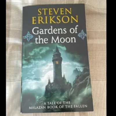 Gardens%20of%20the%20Moon%20(%20Malazan%20Book%20of%20the%20Fallen%20#1%20)%20(%20Book%20by%20Steven%20Erikson%20)%20(%20Premium%20Paper%20and%20Matte%20Cover%20)%20Novel%20-%20Image%203