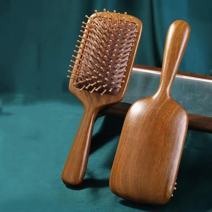 Wood%20handle%20Wooden%20comb%20Anti-frizz%20Air%20bag%20design%20Golden%20silk%20Hair%20brush%20Green%20sandalwood%20Curved%20teeth%20Air%20cushion%20comb%20for%20-%20Image%203