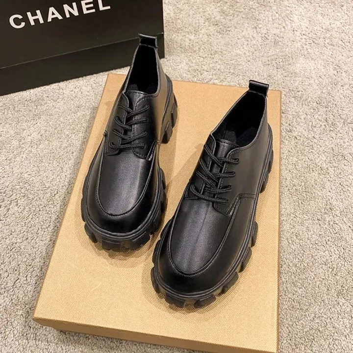 Hot%20Classic%20Black%20Platform%20Oxford%20Shoes%20Women%20Loafers%20Summer%20Autumn%20Casual%20Lace%20Up%20Flats%20Ladies%20Punk%20Gothic%20Leather%20Chunky%20Shoes%20Moonlight%20Shines%20-%20Image%206