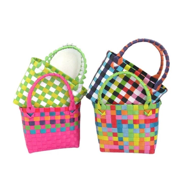 New%20Woven%20Bag%20Small%20Square%20Bag%20Plastic%20Vegetable%20Basket%20Bag%20Small%20Color%20Basket%20Photo%20Taking%20and%20Beach%20Bag%20Handbags%20for%20Women%20-%20Image%206