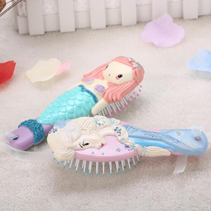 Anti-Static%20Hair%20Massage%20And%20Hairdressing%20Comb%20Plastic%20Ice%20And%20Snow%20Mermaid%20Cartoon%20Comb%20For%20Childrencartoon%20Mermaid%20Elsa%20Kids%20Anti%20Static%20Air%20Cushion%20Massage%20Comb%20Hair%20Styling%20Tool%20-%20Image%204