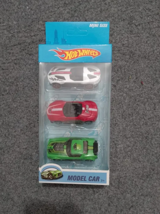 Hot%20Wheels%20Metal%20Car%20Gift%20Pack%20-%203%20Pcs%20Model%20Toy%20Cars%20(Die-cast%20Model%20Cars)%20-%20Fun%20To%20Have%20-%20Modern%20and%20Trendy%20-%20Image%202