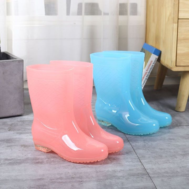 No%20Internal%20Net%20Quick-Drying%20Four%20Seasons%20Rain%20Boots%20Women%20Mid-High%20Tube%20Non-Slip%20Waterproof%20Shoes%20Wear-Resistant%20Rubber%20Boots%20Warm%20Rubber%20Shoes%20Women%20-%20Image%205