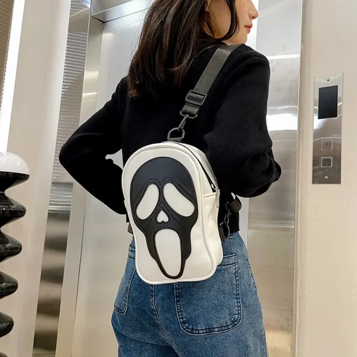 Male%20And%20Female%20Korean%20Version%20Niche%20Trend%20Funny%20Ghost%20Skull%20Crossbody%20Shoulder%20Bag%20Soft%20PU%20Leather%20Mobile%20Phone%20Small%20Square%20Ba%20-%20Image%205