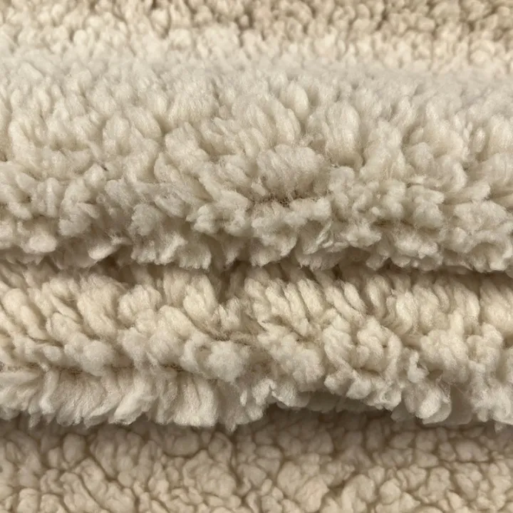 Knitted%20single-sided%20lamb's%20wool%20non-fluorescent%20autumn%20and%20winter%20loungewear%20cotton%20shoes%20children's%20clothing%20cotton%20fleece%20fabric%20dyed%20short%20plush%20-%20Image%202