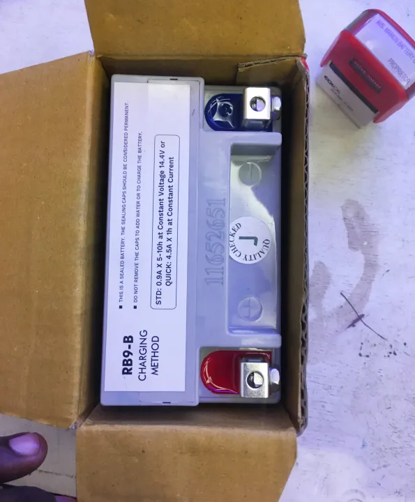 Bike/solar/ups/ips%20battery-12volt%209AH-Acid%20Battery%20No.1%20Brand%20Rahimafrooz%20-%20Image%204