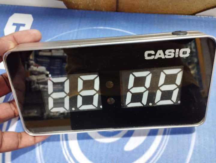 Large%20Display%20And%20%20DIGITAL%20LED%20Wall%20Clock%20-%20Image%202