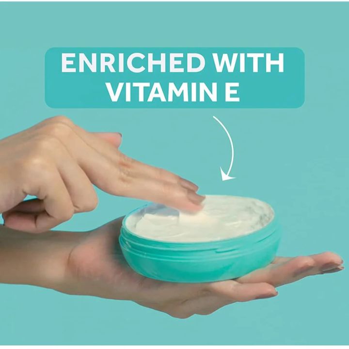 100%20ml%20Ponds%20light%20moisturiser%20for%20soft%20glowing%20skin%20Indian%20product%20used%20for%20male%20female%20-%20Image%202