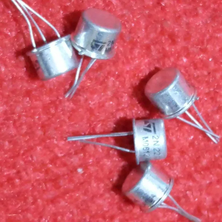 2N2219A%20NPN%20Transistor%202N2219%2030V%20800mA%20Switch%20Transistor%20TO-39%20Package%203%20Pin%20Leads%20-%20Image%204