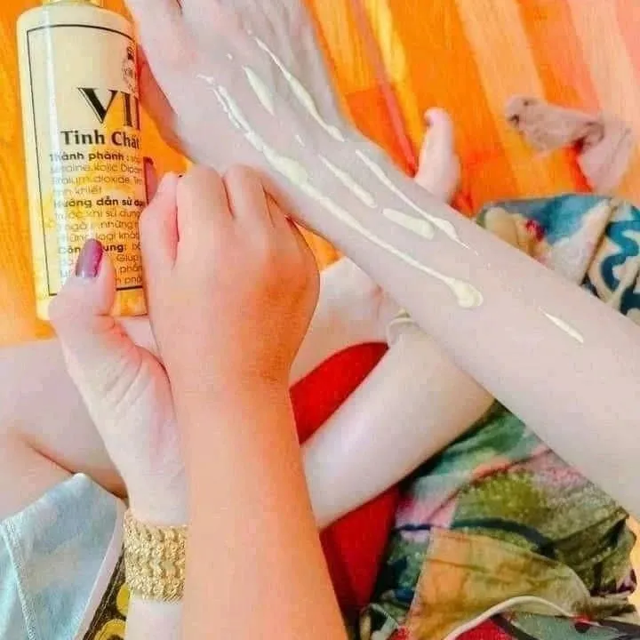 New%20Vip%20Cream%20Body%20Vip%20Black%20Peeling%20Essence,%20Helps%20the%20skin%20to%20absorb%20the%20best%20and%20fastest%20whitening%20cream%20Genuine%20-%20Cream%20Body%20-%20Image%204