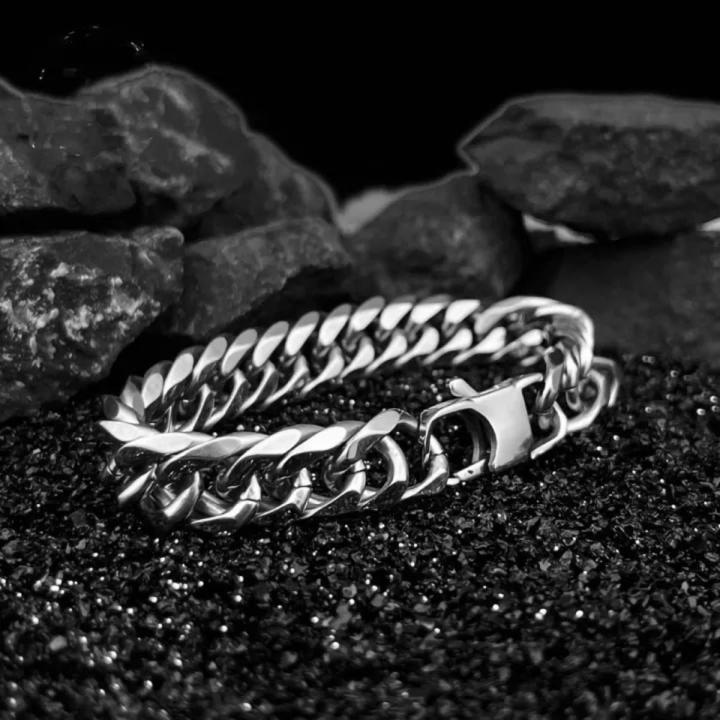 Stainless Steel chain on hand for Men bracelet