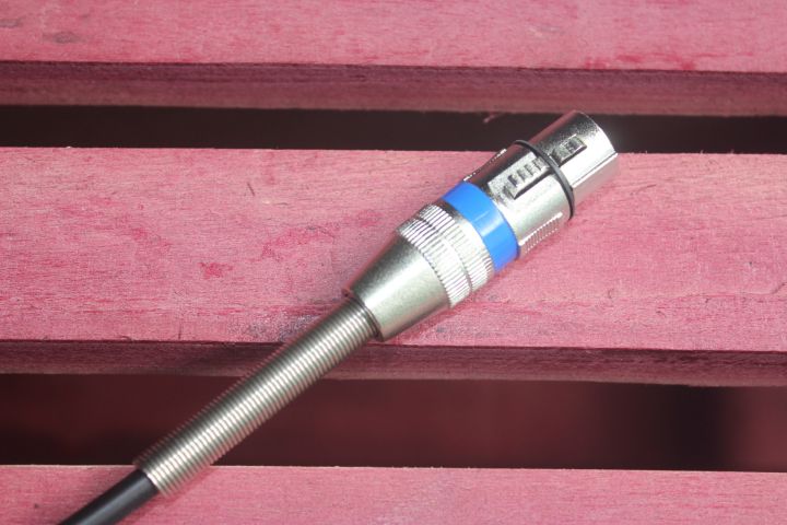 XLR%20Cable%20for%20Dynamic%20Microphone%20-%20Image%203