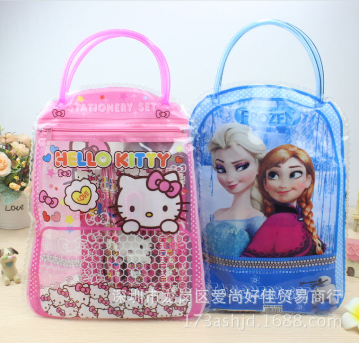 %E5%8D%A1%E9%80%9AKT%E7%8C%AB%E6%96%87%E5%85%B7%E5%A5%97%E8%A3%85%E6%89%8B%E6%8F%90%E9%93%85%E7%AC%94%E5%B0%BA%E5%AD%90%E5%AD%A6%E4%B9%A0%E7%94%A8%E5%93%81%E7%BB%84%E5%90%88%E5%AD%A6%E7%94%9F%E7%94%9F%E6%97%A5%E5%BC%80%E5%AD%A6%E7%A4%BC%E5%93%81%E6%89%B9%E5%8F%91%20-%20Image%202