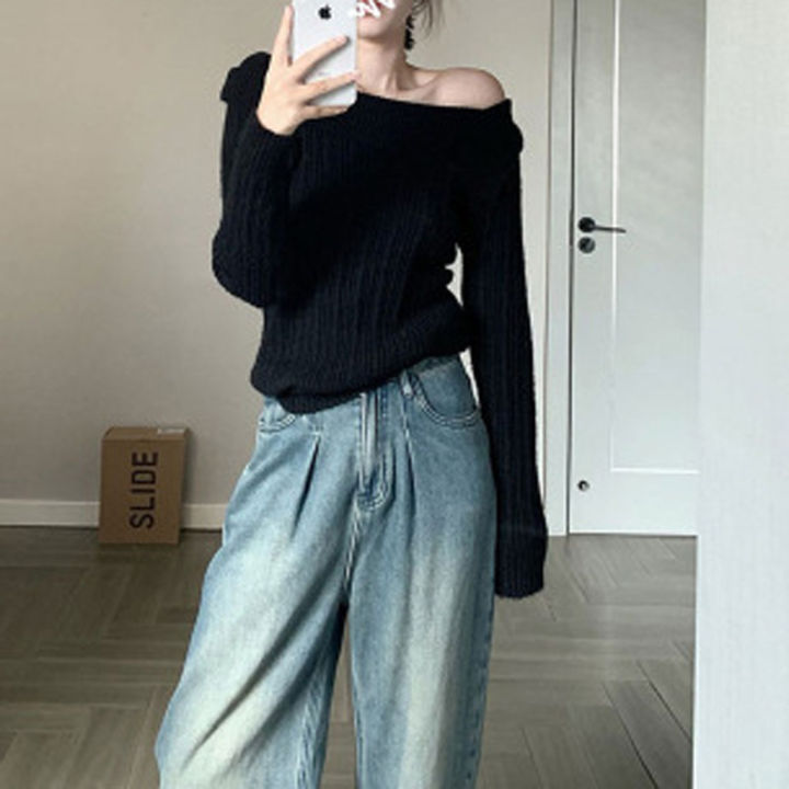 Design%20Sense%20Niche%20Thickened%20off-Shoulder%20Bottoming%20Shirt%20Women's%20Autumn%20and%20Winter%20High-Grade%20off-Shoulder%20Sweater%20Inner%20Sweater%20Top%20-%20Image%206
