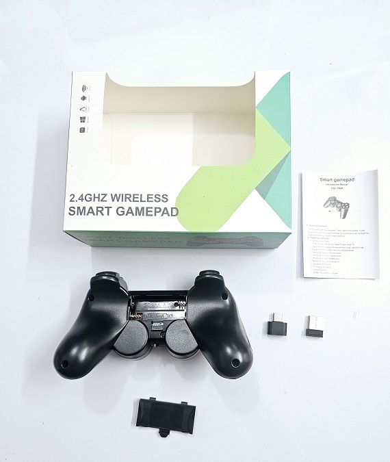 USB%20Wireless%20Game%20Controller%20For%20Android%20Phone%20And%20PC%20-%20Image%206