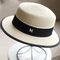 Red Flat-Top Cap Female Model Catwalk Show Top Hat Seaside Holiday Sun-Proof Sun Hat Flat Brim Straw Hat.