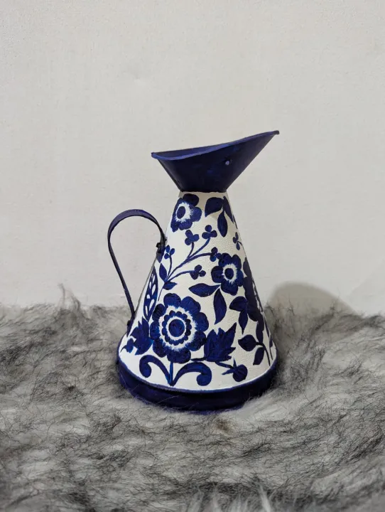 Metal%20flower%20vase.white,blue%20combo,acrylic%20painting%20on%20white%20vase%20easily%20can%20suit%20your%20wagon,living%20room,office%20etc%20decoration.measurment%2010"%20long.(%20price%20without%20flower)%20-%20Image%204