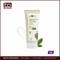 Plum Green Tea & Zinc Super-Matte Gel Sunscreen SPF 50 PA ++++ 50 g. 