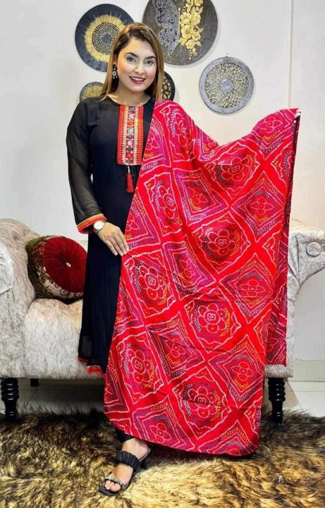 Readymade%20Cotton%20Boutique%20Three%20Piece%20-%20Image%204