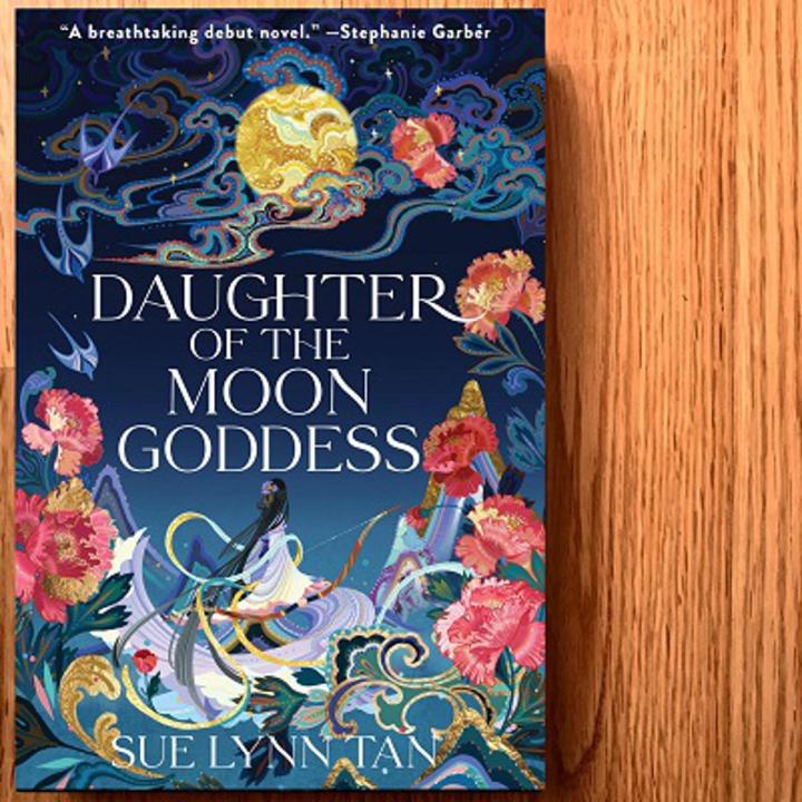 Daughter of the Moon Goddess by Sue Lynn Tan ( Premium Paper and Matte Cover )