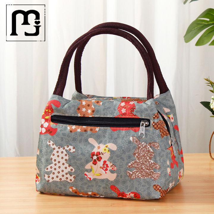 Waterproof and lightweight canas women's handbag, mom's small ch bag, mom's ch bag, work bag, lunch box, and bento bag