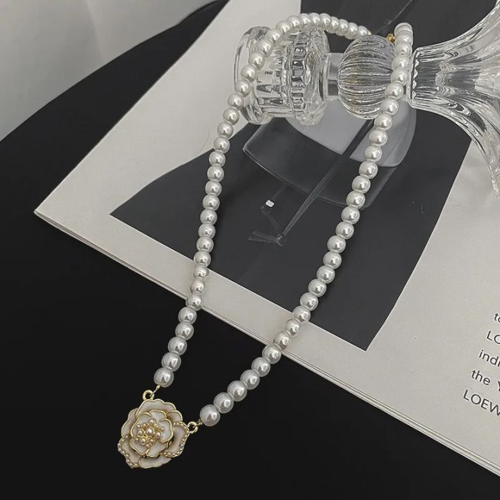 Elegant%20Fashion%20Rose%20Pearl%20Bead%20Necklace%20for%20Women%20Temperament%20Flower%20Versatile%20Clavicle%20Chain%20Necklace%20Women's%20Jewelry%20Gift%20-%20Image%205