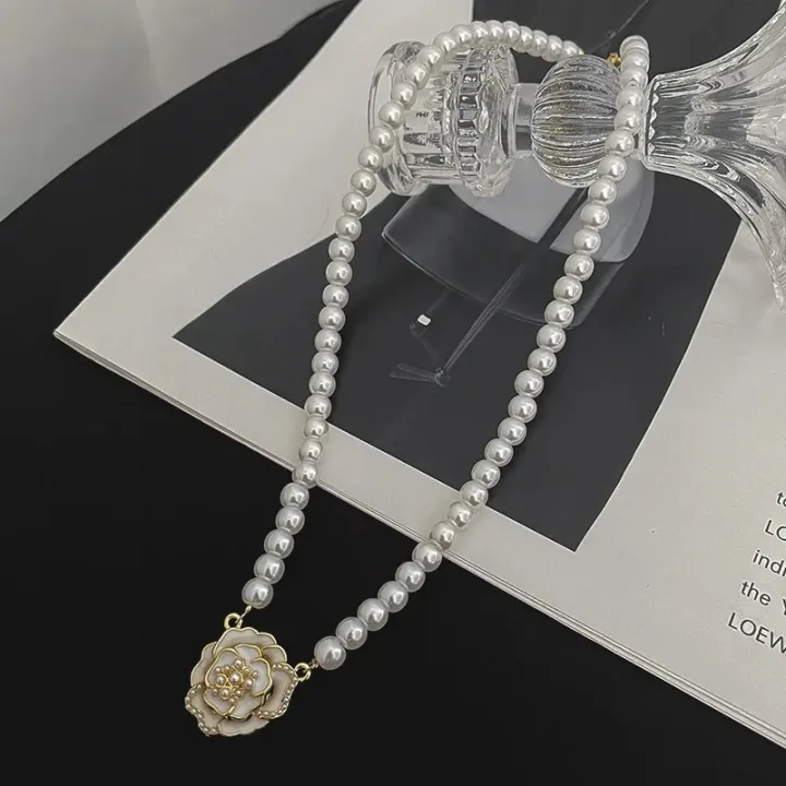Elegant%20Fashion%20Rose%20Pearl%20Bead%20Necklace%20for%20Women%20Temperament%20Flower%20Versatile%20Clavicle%20Chain%20Necklace%20Women's%20Jewelry%20Gift%20-%20Image%205
