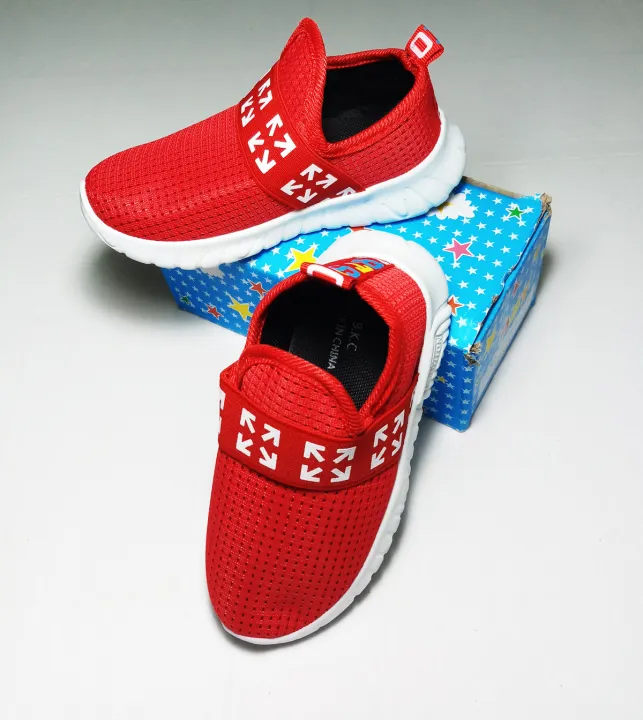 (2-5%20Yrs)%20Red%20Color%20Kid%20Casual%20Mesh%20Surface%20Sneakers%20Magic%20Sticker%20Anti-slip%20Boy%20&%20Girl%20Sports%20Shoes%20-%20Image%203