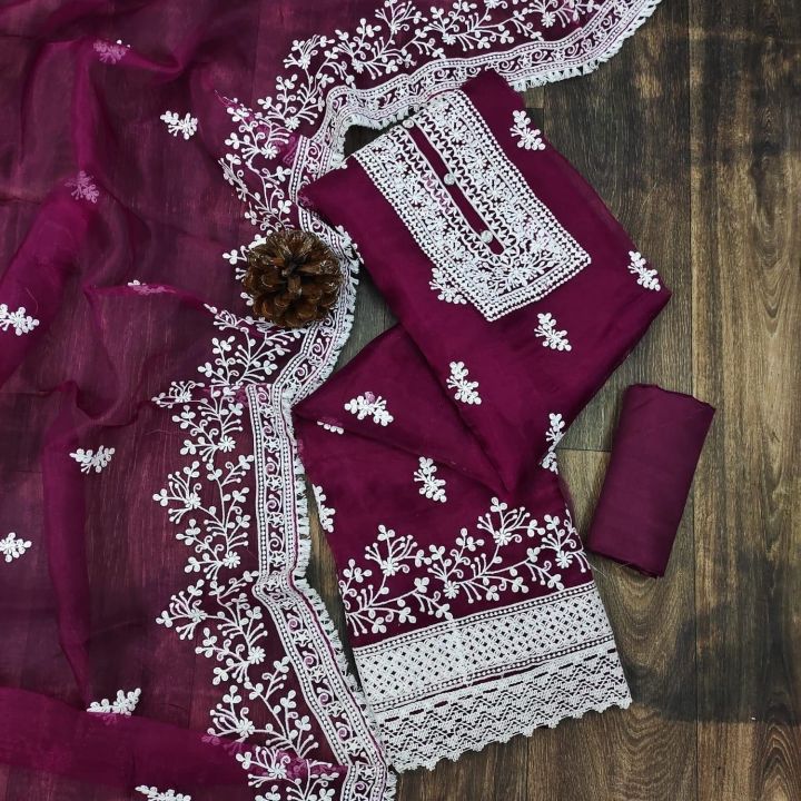 Aariz%20Super%20Shop%20Organza%20Tissu%20Four%20Piece%20Shalwar%20Kameez%20Dress%20For%20Women%20-%20Image%202