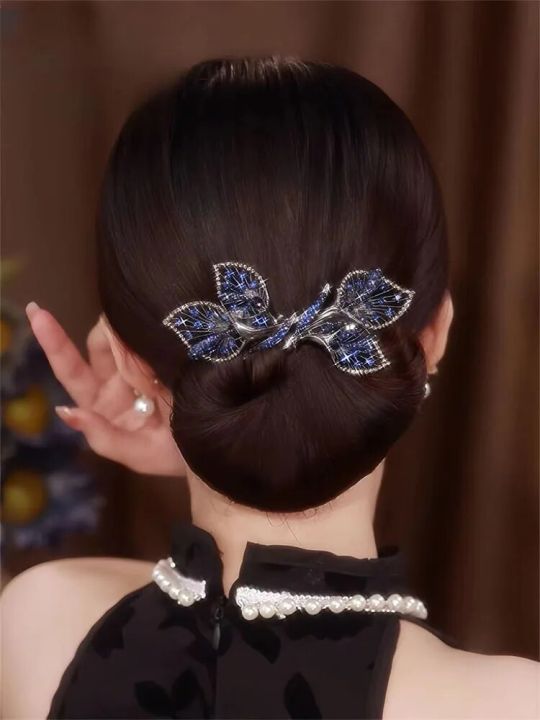 Light%20Luxury%20Hair%20Accessories%20Zircon%20Shiny%20Curling%20Iron%20Butterfly%20Elegant%20Flowers%20Lazy%20Twist%20Clip%20Hair%20Magic%20-%20Image%205