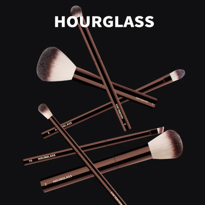Hourglass%20Makeup%20Brush-%20No.11%20Eyetail%20Brush%20Soft%20and%20Skin-friendly%20Fiber%20Hair%20Smudge%20Brush%20Fashion%20Design%20Single%20Eye%20Brush%20-%20Image%205