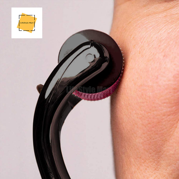 0.5mm%20Titanium%20Needle%20Dermaroller%20for%20Face%20&%20Hair%20Growth,%20Ergonomic%20Design%20with%20Anti-Slip%20Grip,%20Single%20Pack%20-%20Image%204