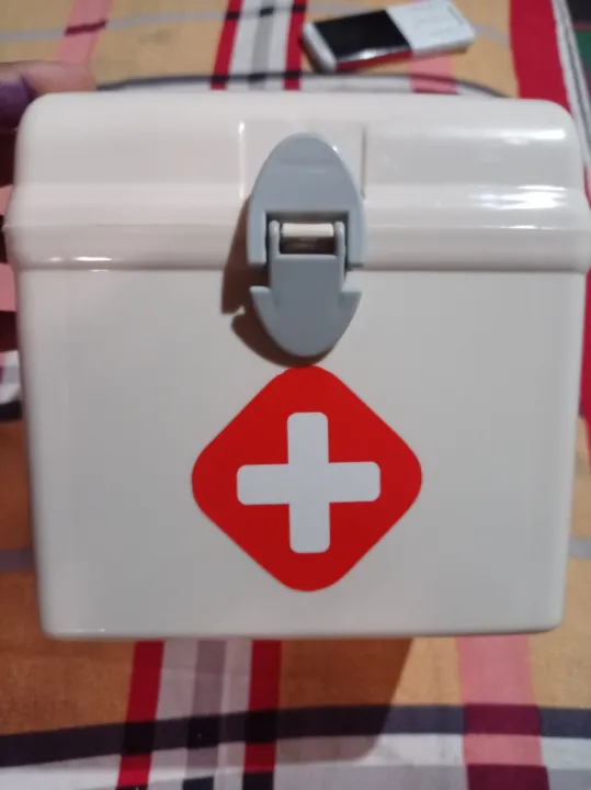 1%20pcs%20Medicine%20Storage%20Box%20First%20Aid%20Box%20%E2%80%93%20Bengal%20-%20Image%207