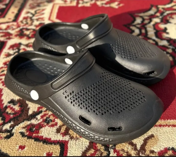 Mens%20Classical%20Trendy%20Crocs%20Eva%20Comfortable%20Lightweight%20Clogs%20Sandals%20Shoes%20-%20Image%202