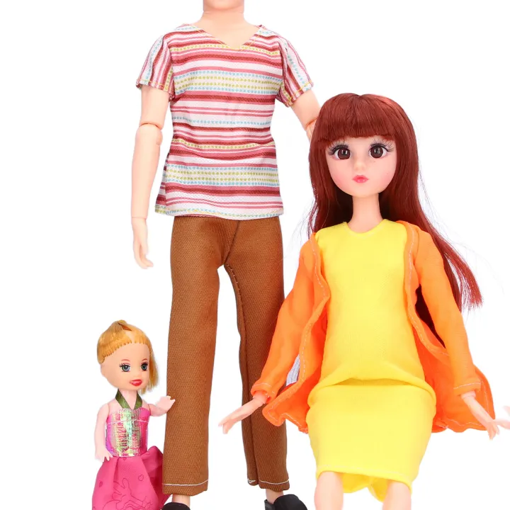 Family%20Dolls%20Set%20Of%205%20People%20With%203%20Kids%20Dad%20Pregnant%20Mom%20Girl%20Pretend%20Play%20Toys%20-%20Image%204