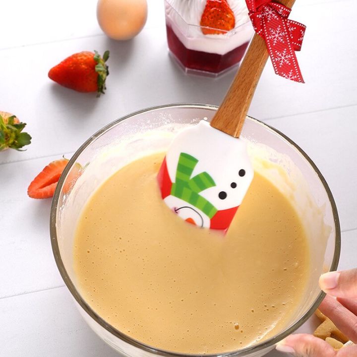 Cake%20Cream%20Silicone%20Spatula%20Christmas%20Themed%20Wooden%20Handle%20Pastry%20Batter%20Mixing%20Scraper%20Baking%20Decorating%20Tools%20Kitchen%20Utensils%20-%20Image%206