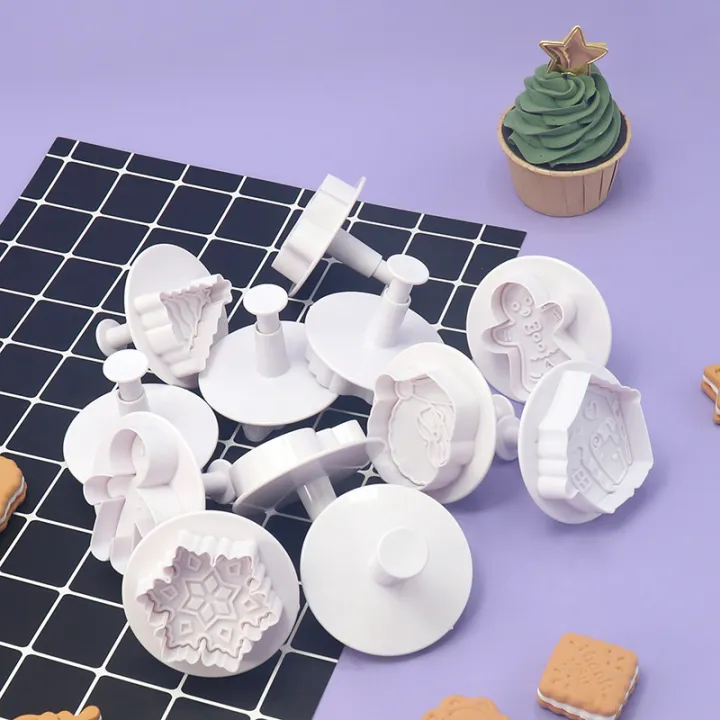 Kulai%20decorative%20white%20plastic%20stamper%20opp%20christmas%20simulation%20biscuit%20mold%20baking%20four-piece%20christmas%20spring%20mold%20-%20Image%203