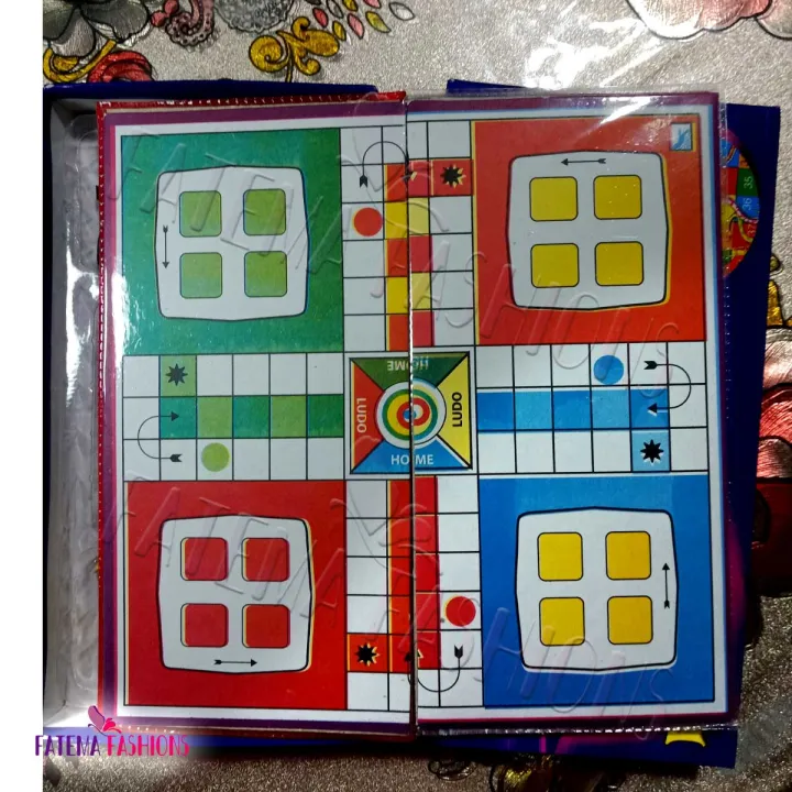 3%20In%201%20Game%20Set%20Ludo,%20Chess,%20Snake%20and%20Ladder%20-%20Image%204